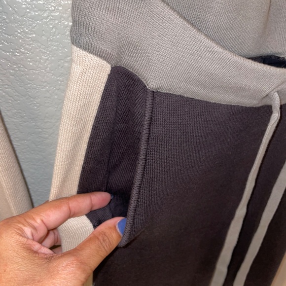 MONROW Color Block Gray/Tan Two-Piece Knit Jogger Set Size S/M - Picture 11 of 15